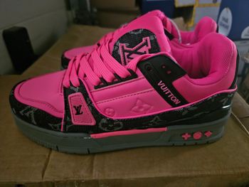 Basket chaussure bleu taille 41 noir rose