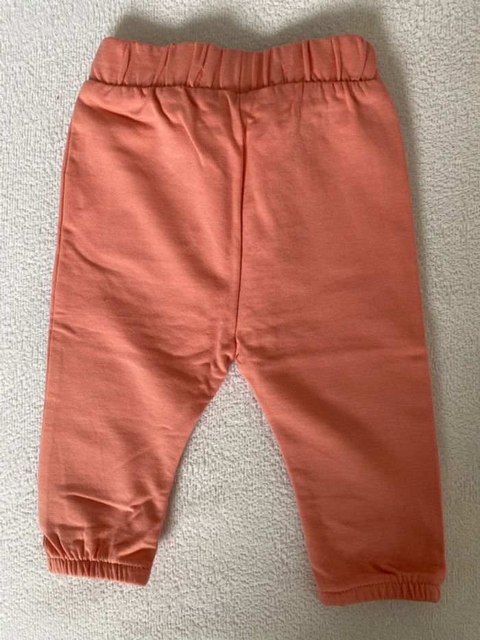 Pantalon rose 3 mois neuf - photo numéro 2