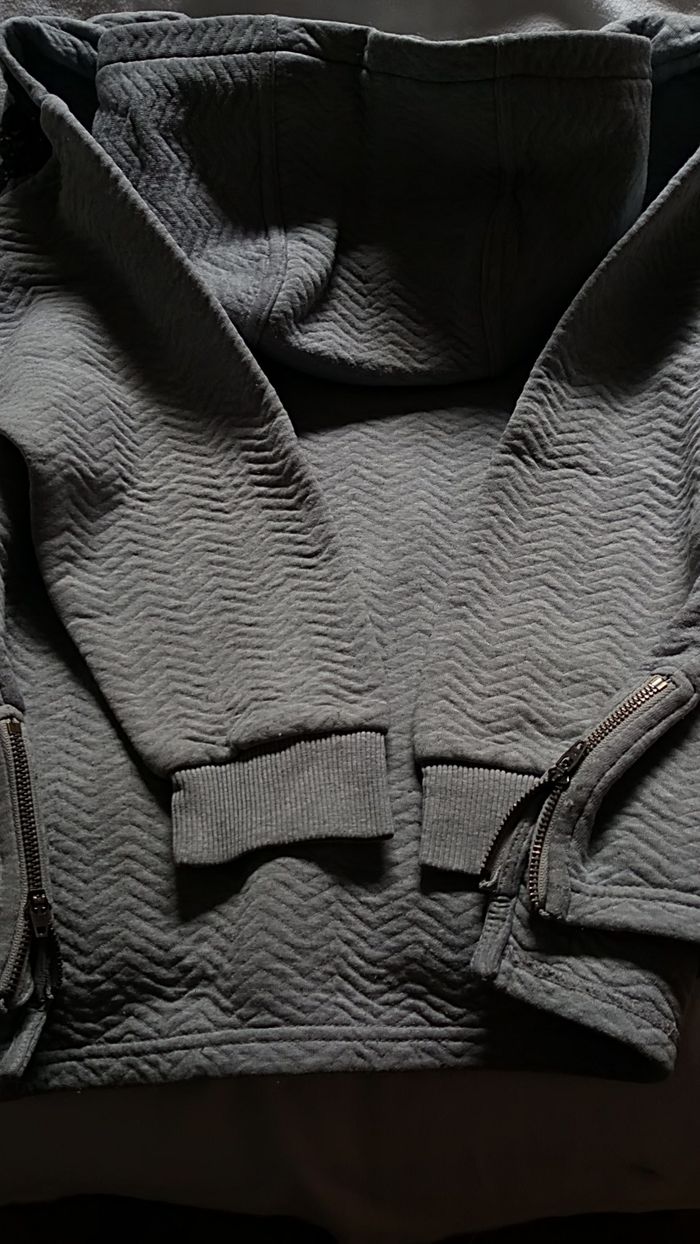 Sweet à capuche fille - photo numéro 2