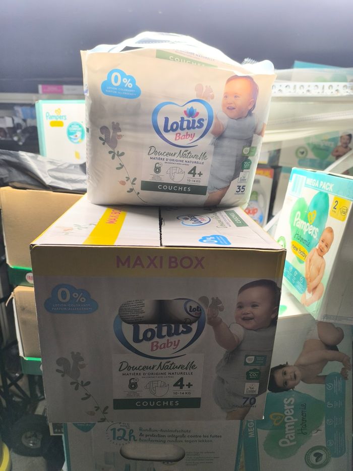 Lotus taille 4 + 1 carton + 1 paquet fermer