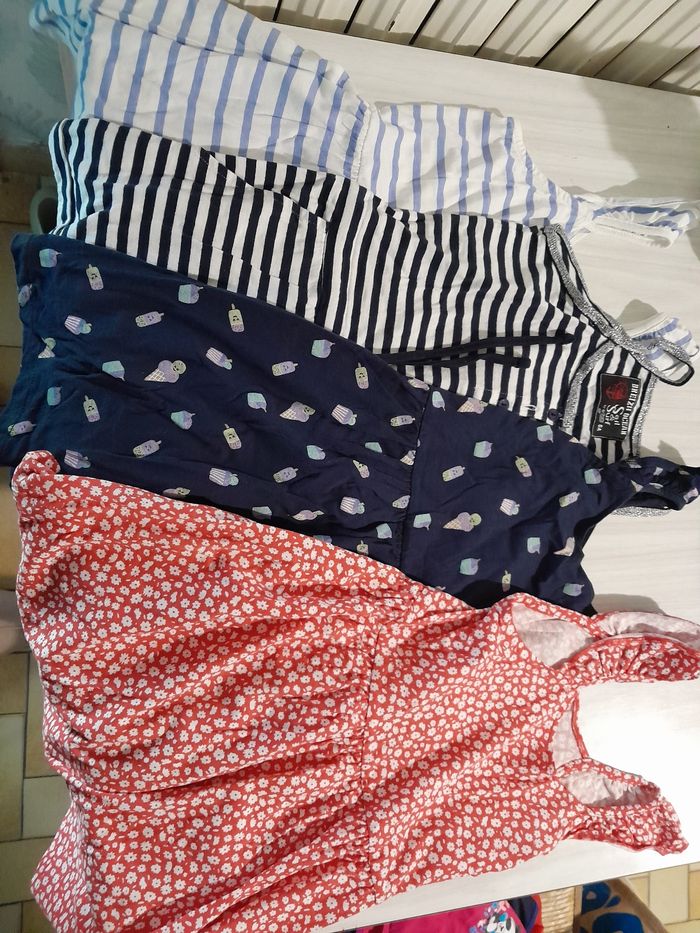 Lot robes manches courtes