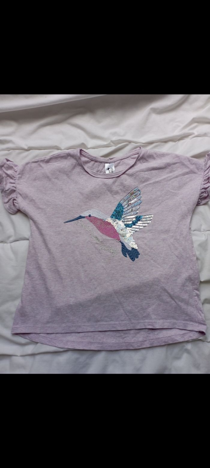 Tee shirt Lila manches courtes avec beabs 134/140 cm palomino neuf 5€