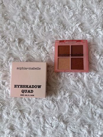 Palette de maquillage neuve