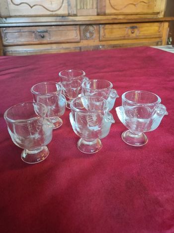 6 coquetiers en verre neufs