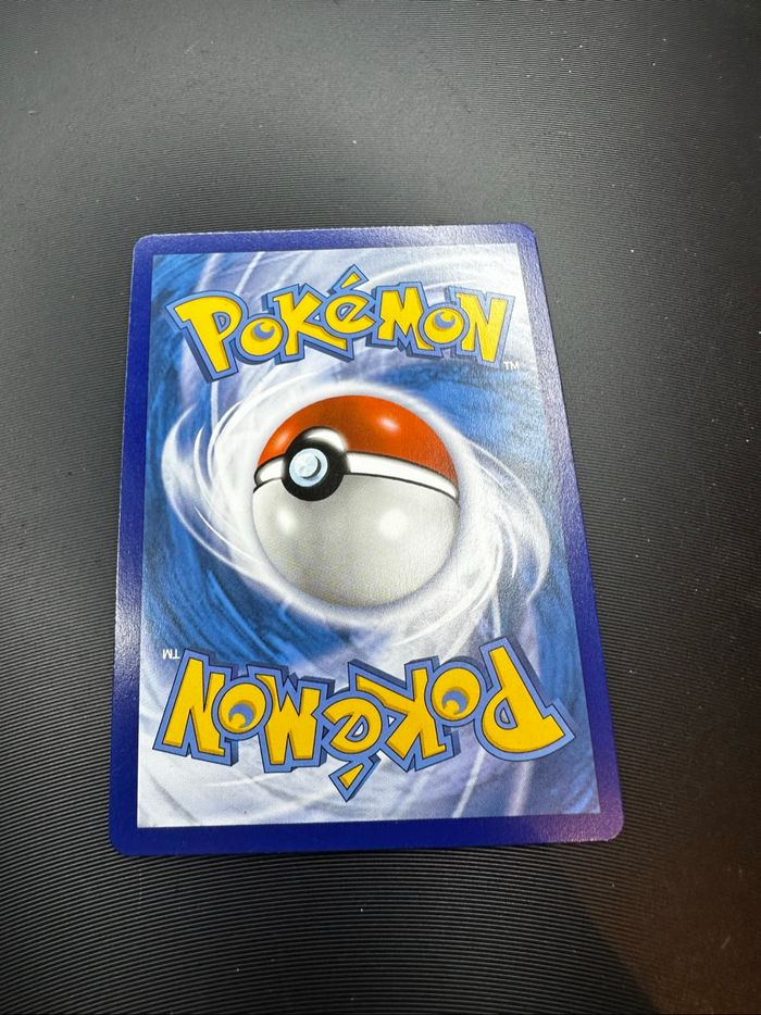 Dracaufeu Radieux Pokémon Go - photo numéro 5
