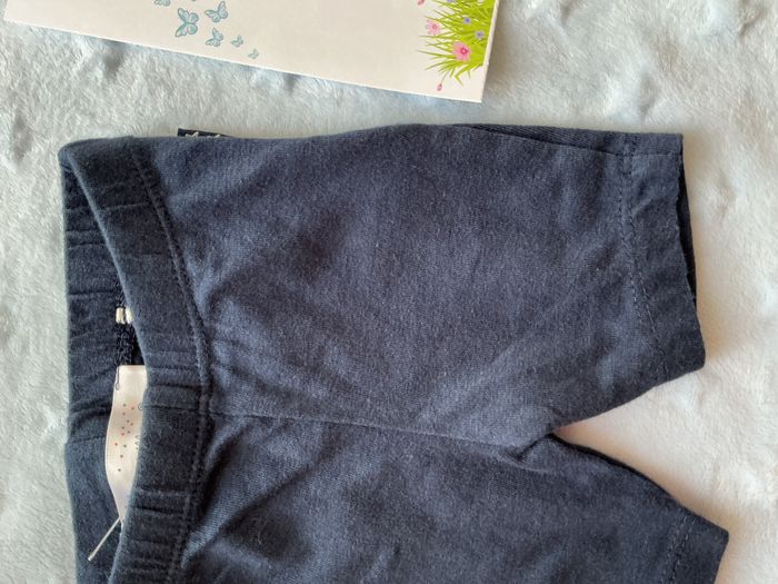 cycliste bleu marine taille élastique mes petits cailloux 3 mois - photo numéro 5