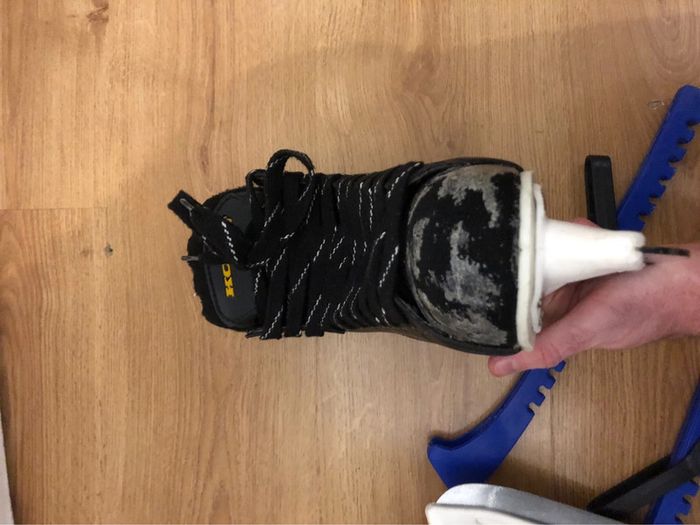 Patins à glace Koho taille 41 bon état - photo numéro 15