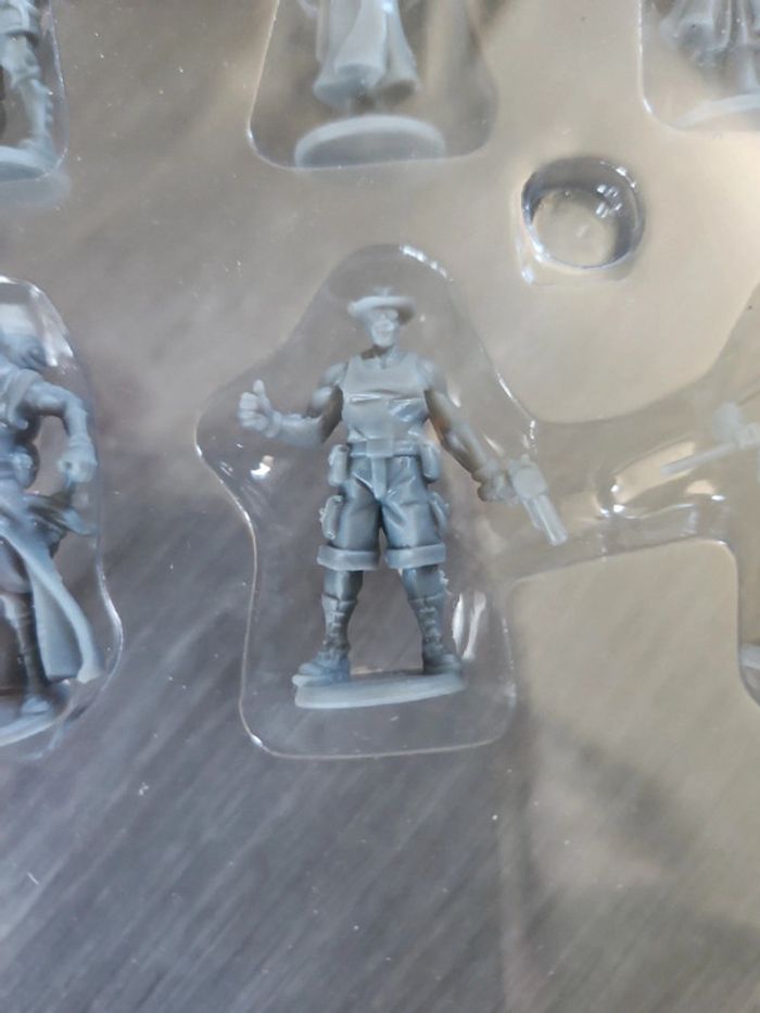 Boite de figurines the adventurers - photo numéro 10