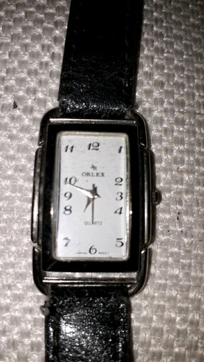 Orlex montre argentée et noire - photo numéro 2