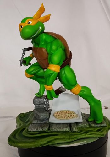 Figurine
