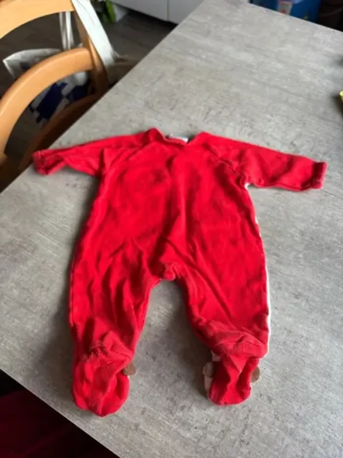 Pyjama fin 3 mois - photo numéro 3