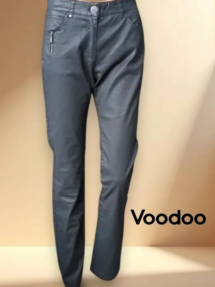 Jean Voodoo premium ,coupe droite ,taille basse , extensible