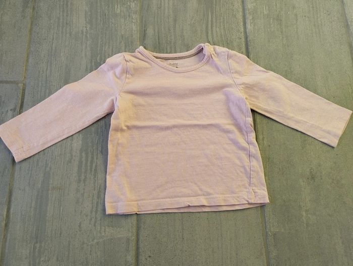 Lot n°363 T-shirt manches longues Baby Club 18 mois - photo numéro 2