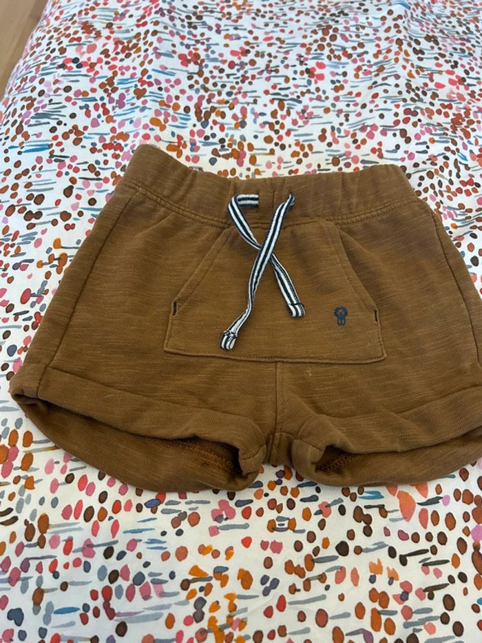 Lot vêtements 12 mois - photo numéro 8