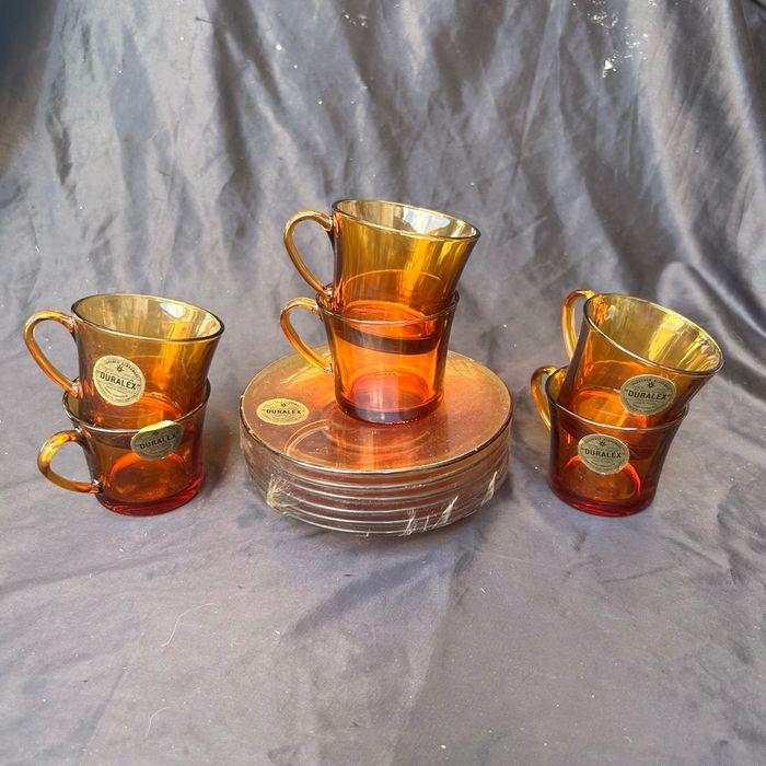Service 6 tasses et soucoupes Duralex ambre vermeil - photo numéro 5