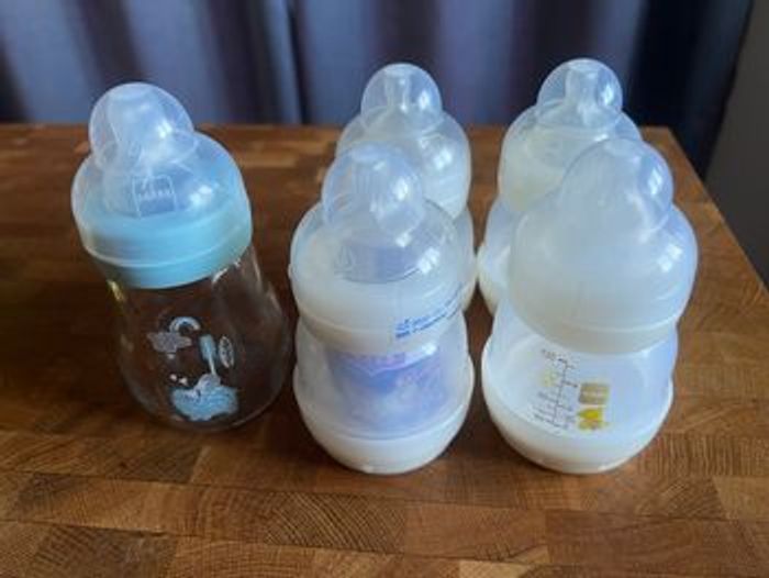Lot de 5 Biberons Mam
