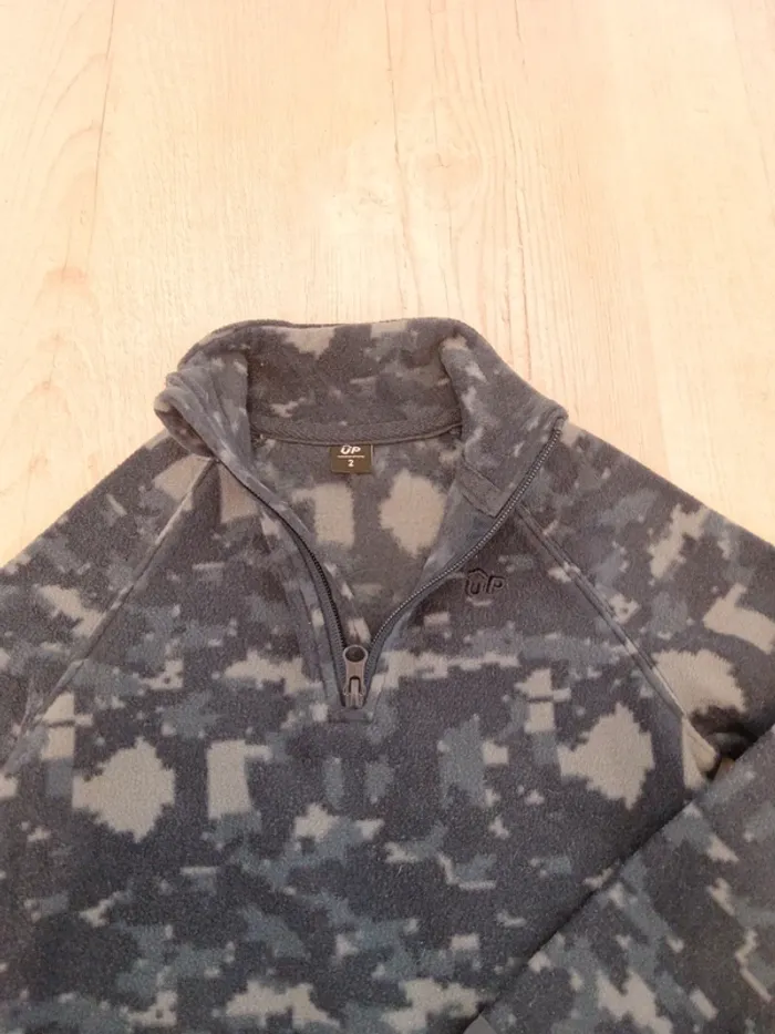 Pull polaire 2 ans - photo numéro 3