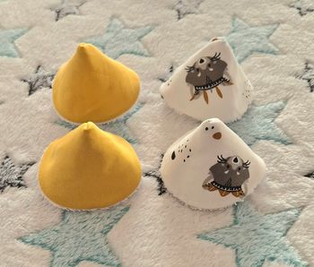 Lot de 4 tipis ~ cônes a pipi Raton Laveur 🦝 Moutarde 💛 