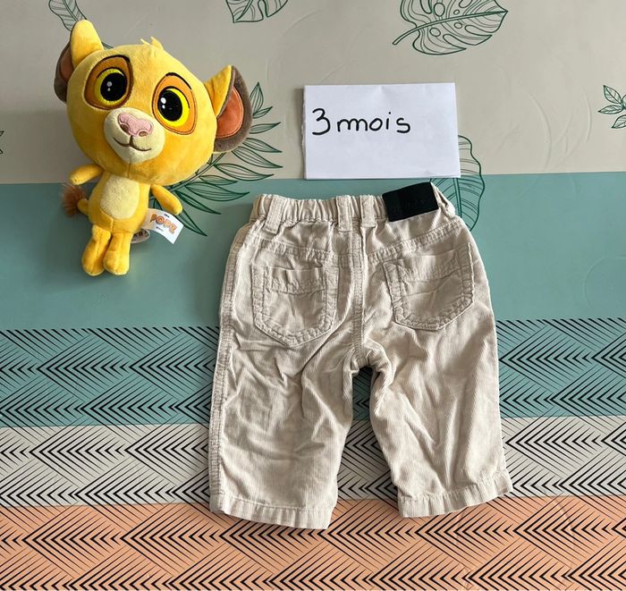 Pantalon taille 3 mois - photo numéro 2