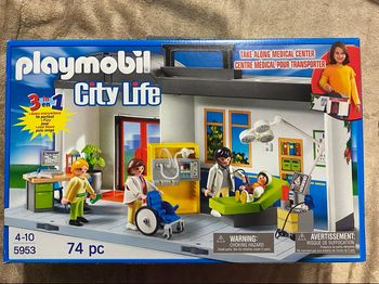 Hôpital transportable Playmobil neuf