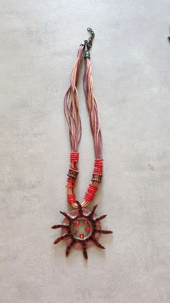 Collier fantaisie