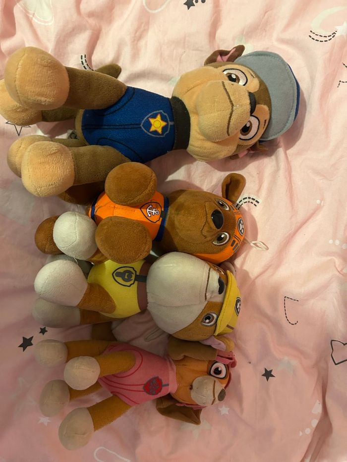 Lot peluche pat patrouille