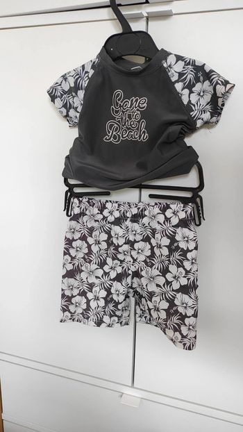 Ensemble de plage Tee shirt UV