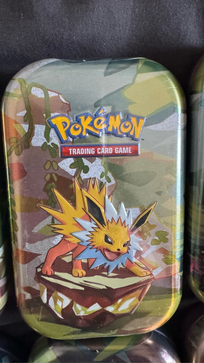 Lot de 11 mini tins évolution prismatique EV8.5 FR Pokémon - photo numéro 6