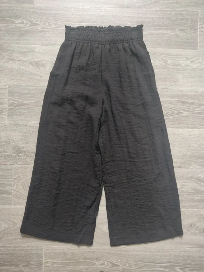 Pantalon large avec taille élastique noir et gaufré taille XS H&M