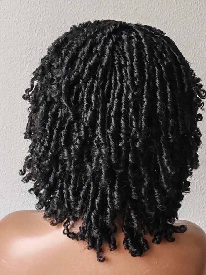 Perruque dreadlocks noir - photo numéro 3