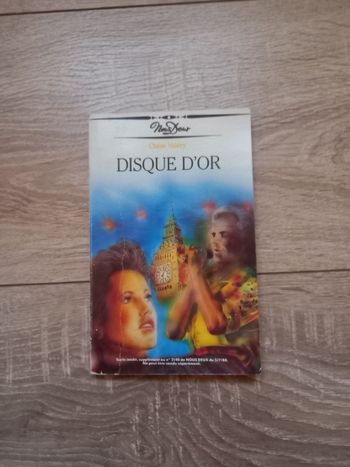 Livre Disque d'or par Claire Valéry collection nous deux n°2140