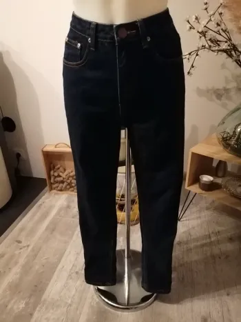 Jean boohoo 36