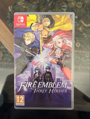 Fire Emblem Three Houses - Boîte 