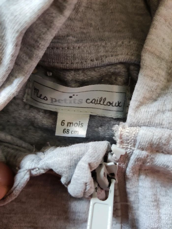 Sweat gris 6 mois - photo numéro 3
