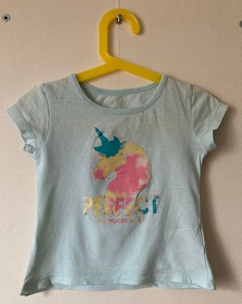 Tee-shirt licorne 3/4 ans
