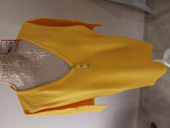 pull léger jaune neuf bernard solfin