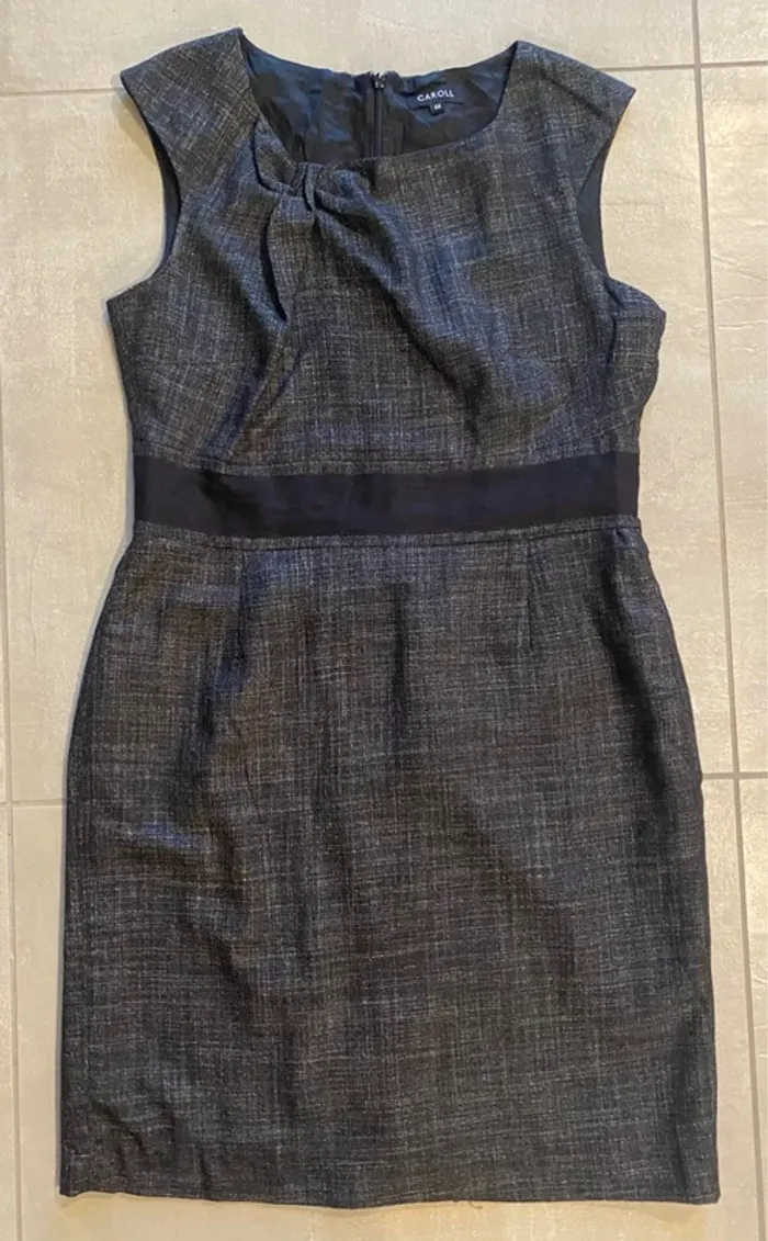 Robe grise