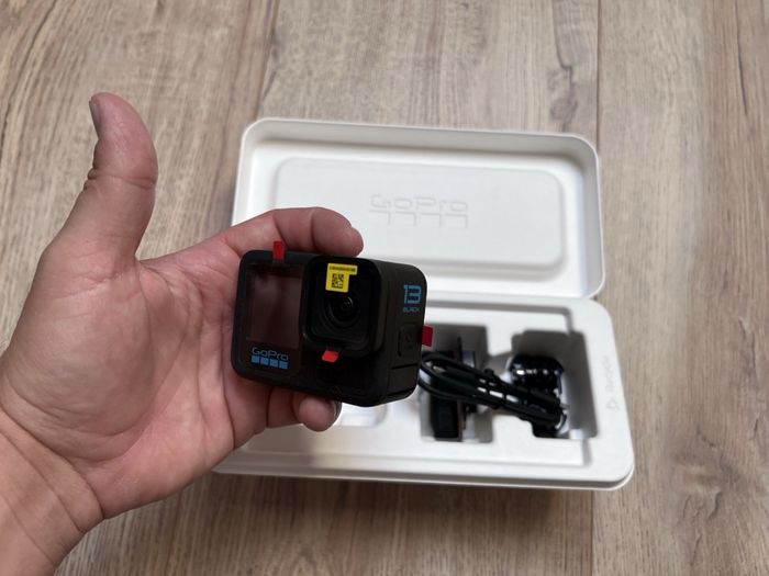 GoPro HERO 13 Black 5.3K HDR 27MP Action Brand NEW - photo numéro 3