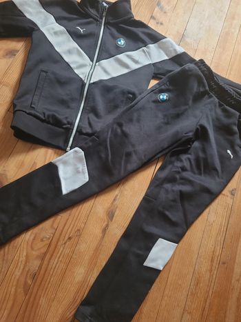 Ensemble de sport