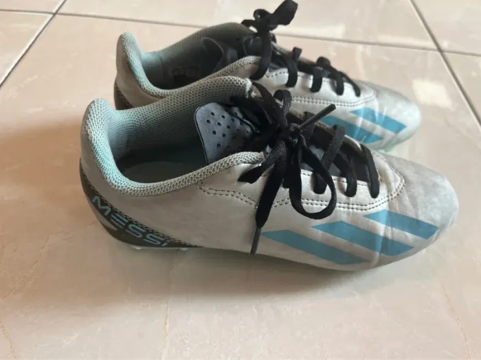 Chaussures crampons football Adidas Messi - photo numéro 3