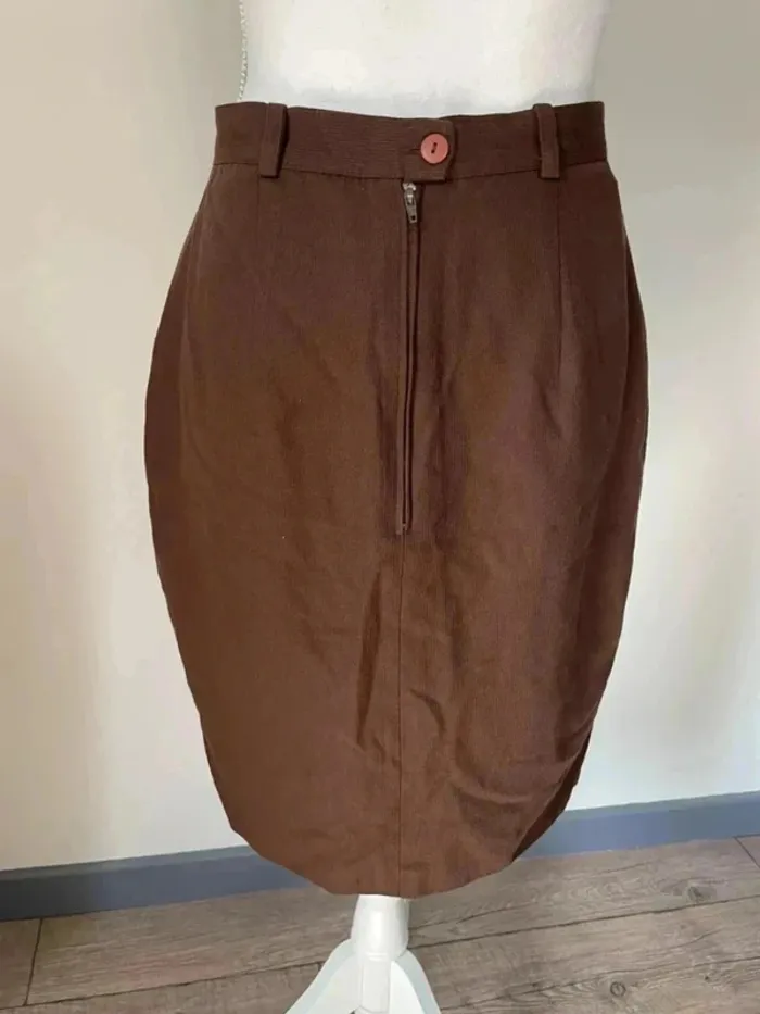 Jupe brune courte taille 38 - photo numéro 2