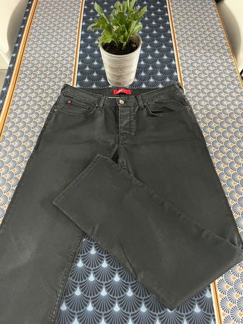 Jean noir homme marque célio taille 46