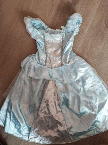 Déguisement robe princesse