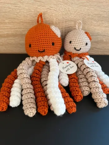 Lot de 2 Pieuvres " La Maman et son Bébé avec Cœur"