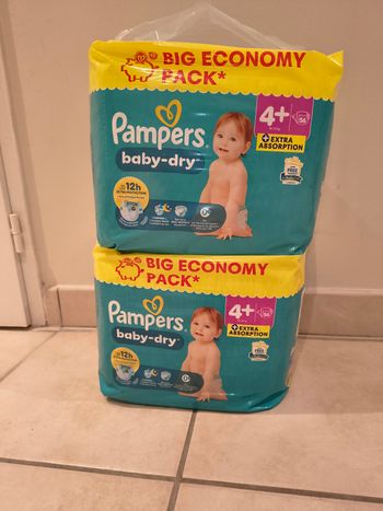 112 couches Pampers Baby-Dry taille 4+ (2 sachets de 56 couches) 💧