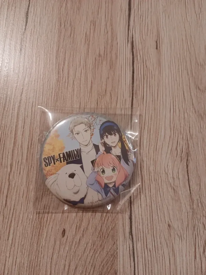 Badge spyxfamily