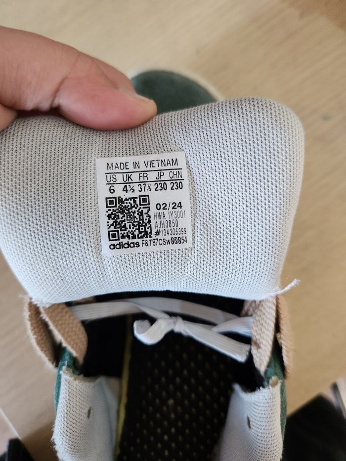 Adidas - photo numéro 2