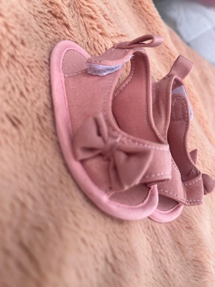 Nu pied rose naissance - photo numéro 2