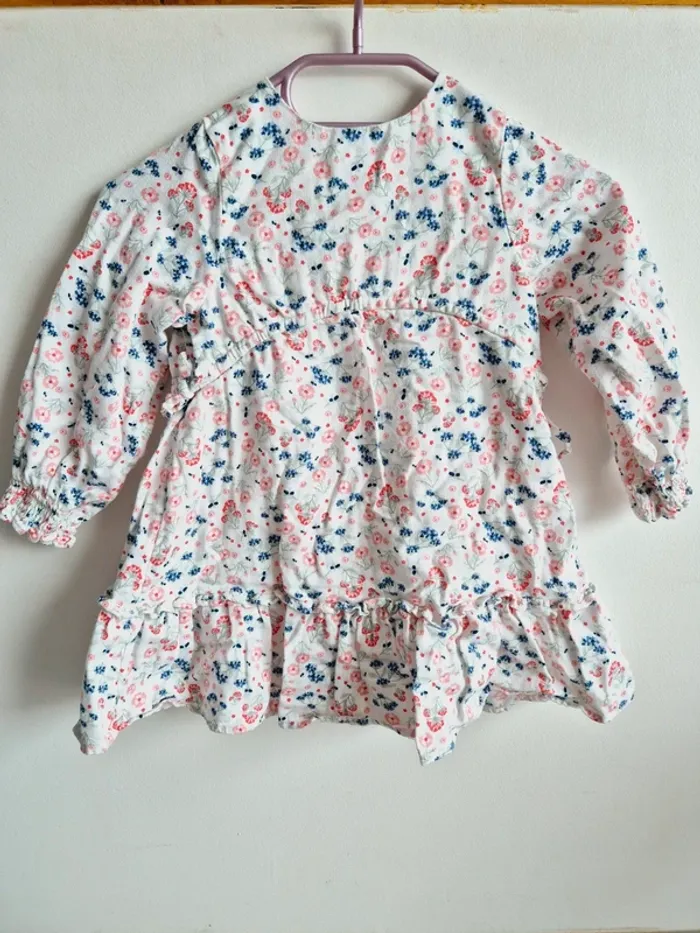 Robe 4/5 ans