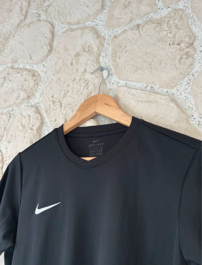 T-shirt Nike - photo numéro 2